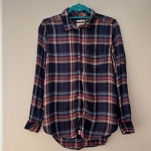 Women’s American Eagle Outfitters flannel